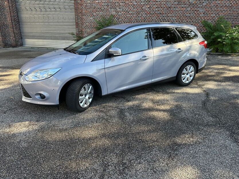 Ford Focus 140.460 km 5.000 € Stuttgart 70469