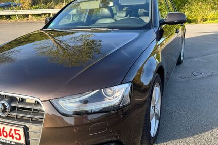Audi A4 324.643 km 7.500 &euro; Bad Karlshafen 34385