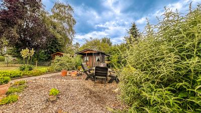 FAMILIENHAUS MIT DG-WOHNUNG & DOPPELGARAGE - Reihenhaus Dortmund Mengede | Angebot:27155683