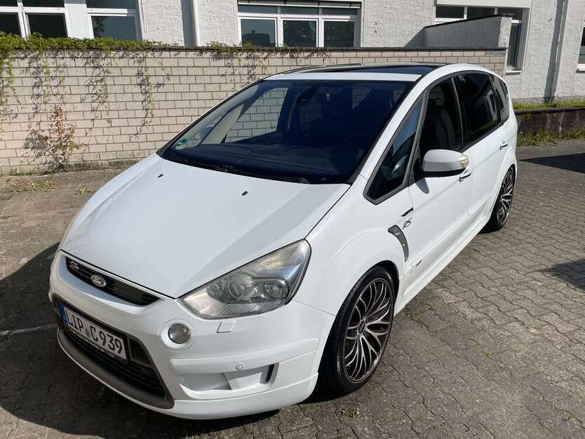 S-Max