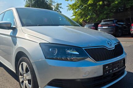 Skoda Fabia 123.534 km 7.500 &euro; Baunatal 34225