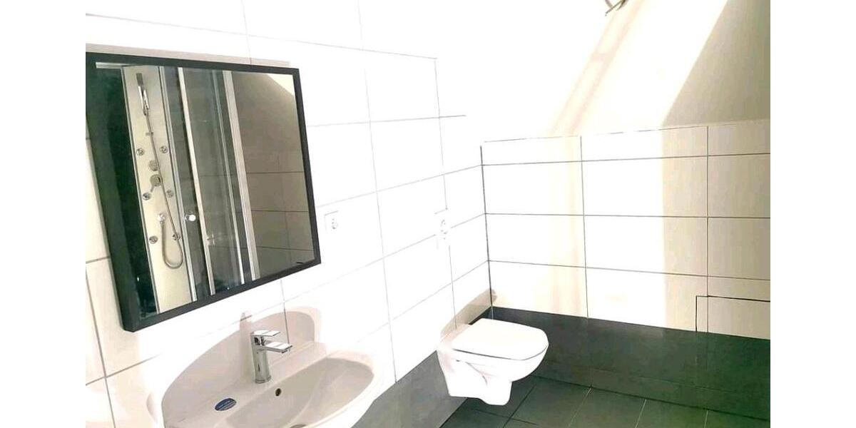 Dachgeschoßwohnung Nattheim - 3 Zimmer, 93 m&sup2;, 750&euro; | Angebot:26399195