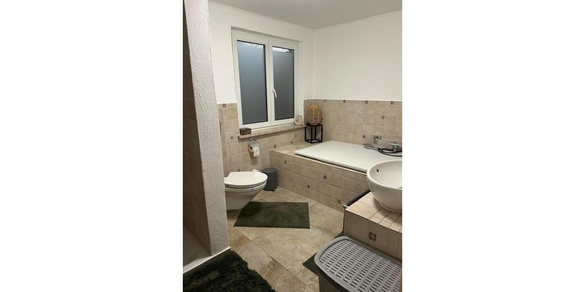 Einfamilienhaus Burgkunstadt - 3 Zimmer, 110 m&sup2;, 850&euro; | Angebot:26480775