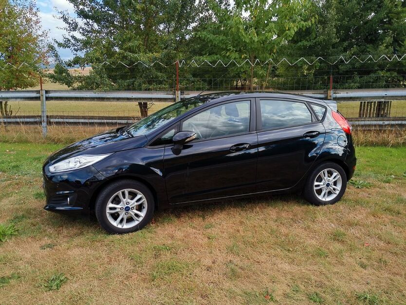 Ford Fiesta 68.335 km 7.800 € Hameln 31785