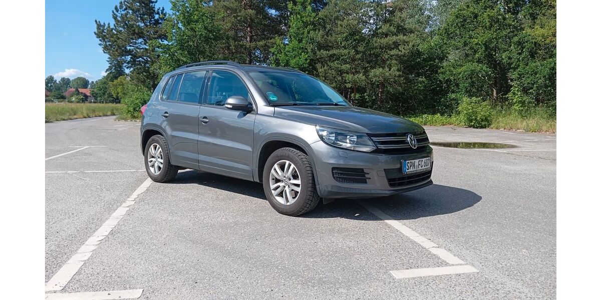 VW Tiguan 179.000 km 9.400 &euro; spremberg 03130