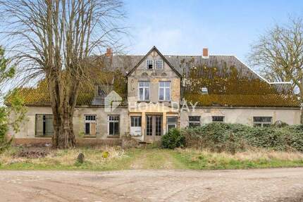 Zwischen Tradition und Neuanfang: Ein Gutshaus mit vielen Möglichkeiten 2 zimmer