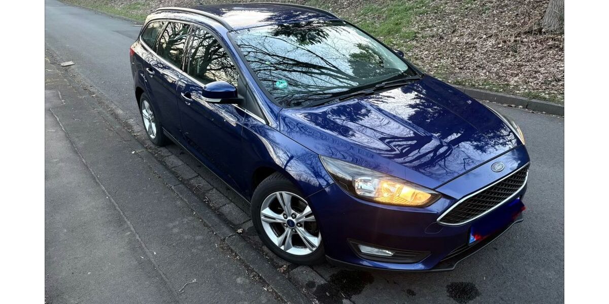 Ford Focus 87.100 km 6.400 &euro; Schlitz 36110