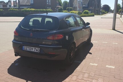 Alfa Romeo 147 160.000 km 1.500 € Wilster 25554
