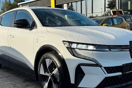 Renault Megane E-TECH 24.500 km 20.990 &euro; Wiesmoor 26639