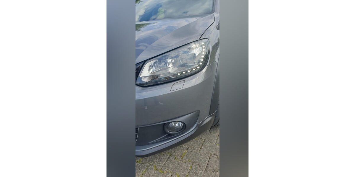 VW Cross Touran 258.000 km 10.000 &euro; Paderborn 33104