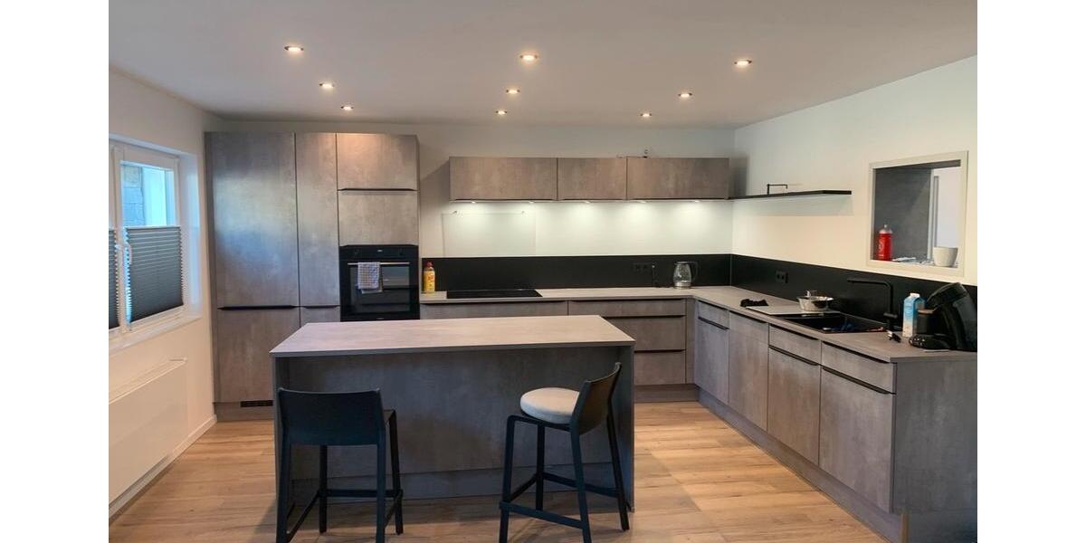 Doppelhaushälfte Wermelskirchen - 7 Zimmer, 180 m&sup2;, 439.000&euro; | Angebot:27120741