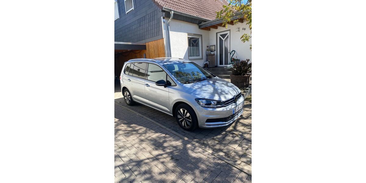 VW Touran 21.000 km 32.800 &euro; Braunschweig 38112