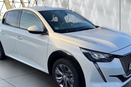 Peugeot 208 28.500 km 15.990 &euro; Wegberg 41844