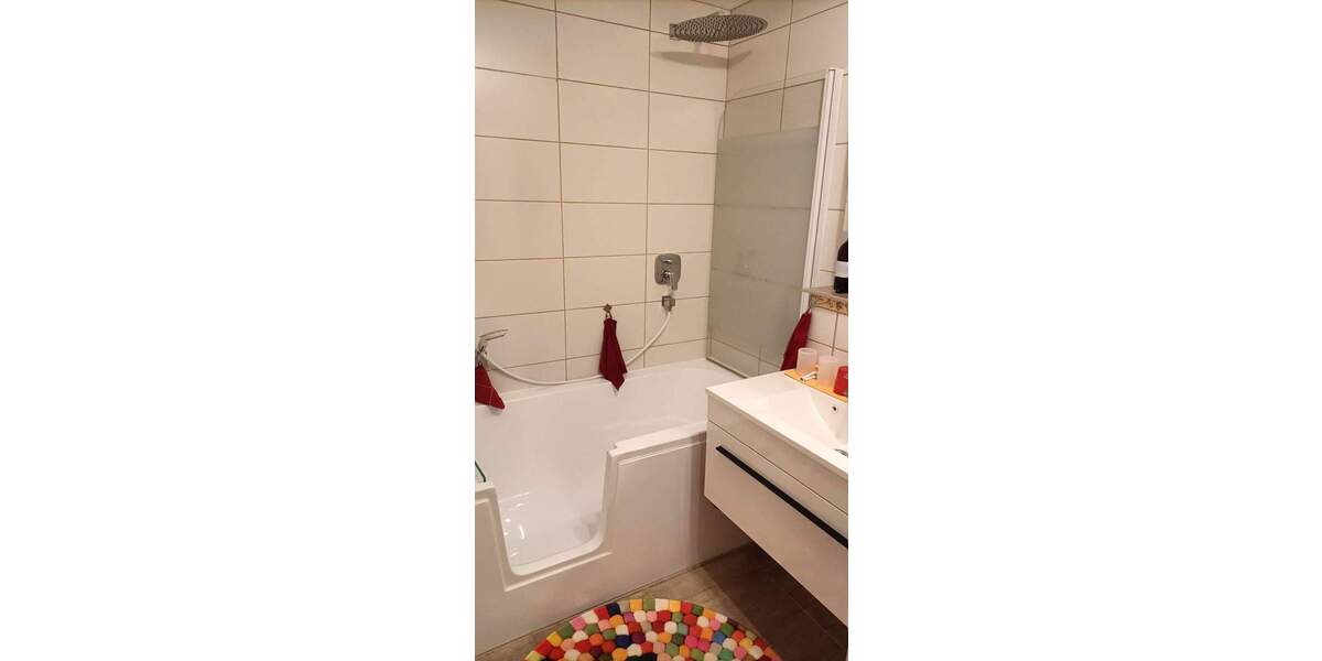 Vermietete Eigentumswohnung sucht neue Eigentümer! 3 zimmer