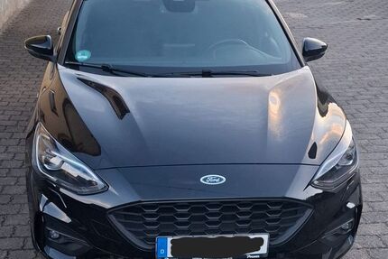 Ford Focus 83.500 km 14.500 &euro; Schneeberg 08289