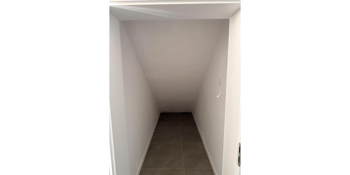 Erdgeschoßwohnung Schortens - 3 Zimmer, 95 m&sup2;, 1.200&euro; | Angebot:26300768