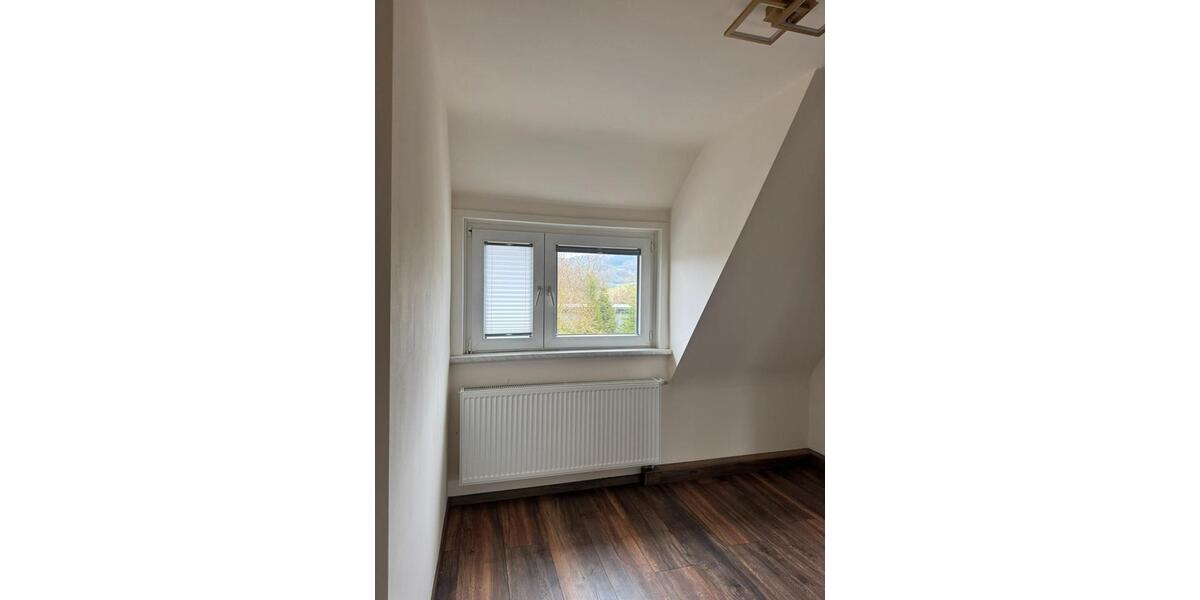 Doppelhaushälfte Großalmerode - 5 Zimmer, 130 m&sup2;, 950&euro; | Angebot:26383120