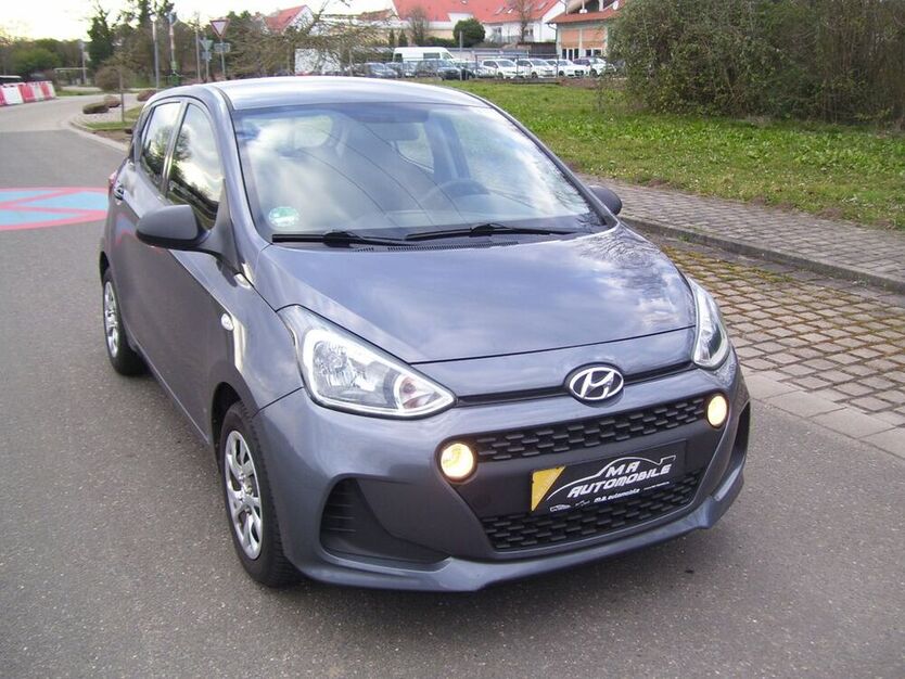 i10