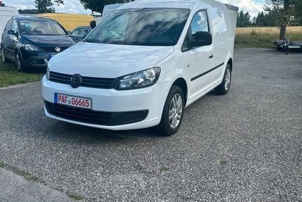 VW Caddy 324.189 km 4.550 € Hettenshausen 85276