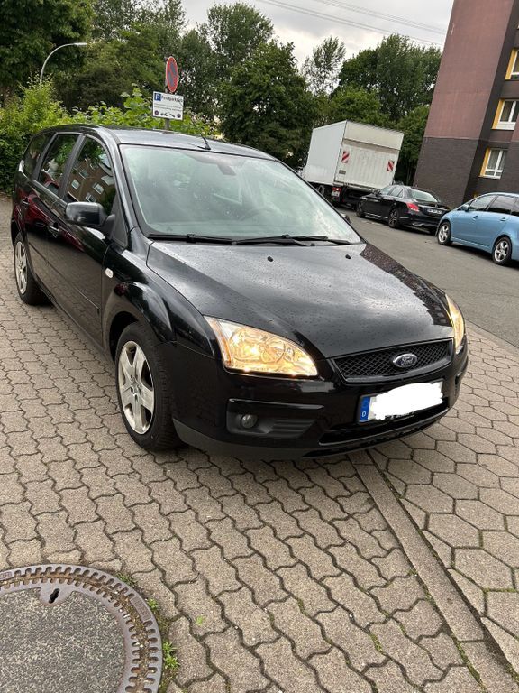 Ford Focus 218.000 km 800 € Hamburg 21033