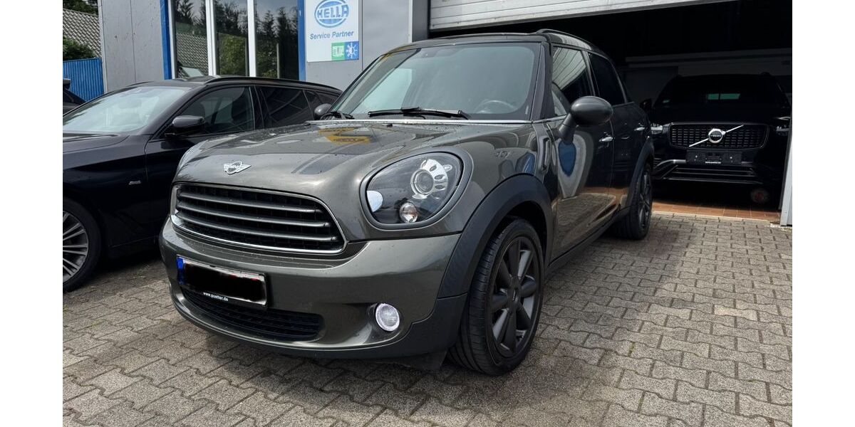 Mini Countryman D (Cooper) 136.000 km 8.999 &euro; Bielefeld 33609