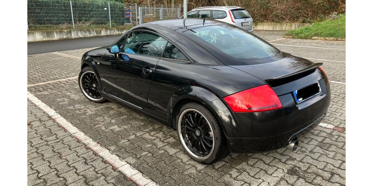 Audi TT 230.000 km 3.800 &euro; Friedberg (Hessen) 61169