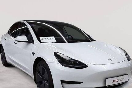 Tesla Model 3 93.395 km 21.389 &euro; Fernwald-Steinbach 35463