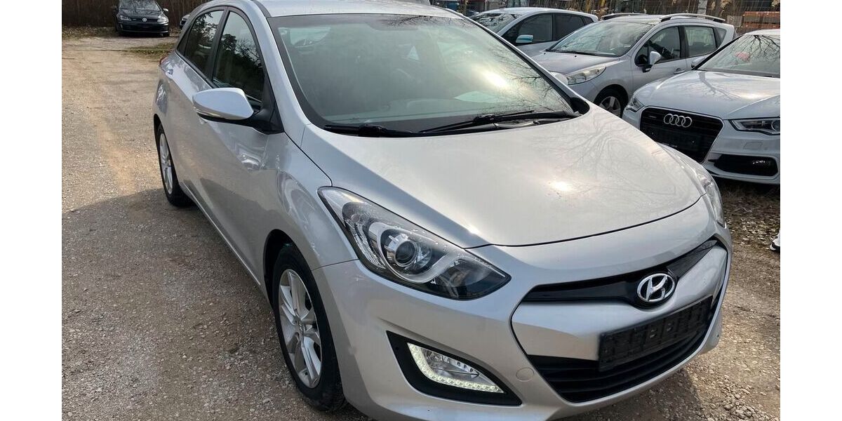 Hyundai i30 142.590 km 5.900 &euro; Hilpoltstein 91161
