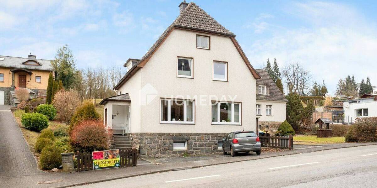 Mehrfamilienhaus, Wohnhaus Meschede Wennemen - 4 Zimmer, 130 m&sup2;, 220.000&euro; | Angebot:25697574