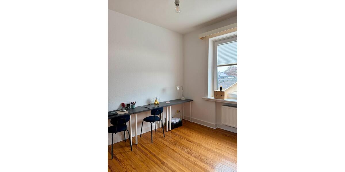 Etagenwohnung Cuxhaven - 4 Zimmer, 110 m&sup2;, 1.050&euro; | Angebot:26623627