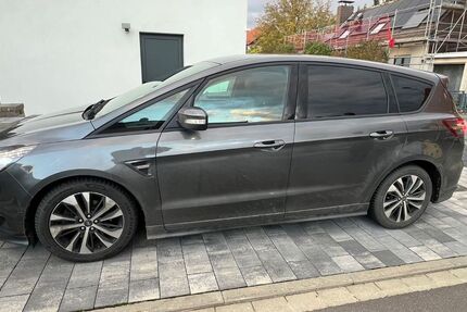 Ford S-Max 113.500 km 20.700 € Nörten-Hardenberg 37176