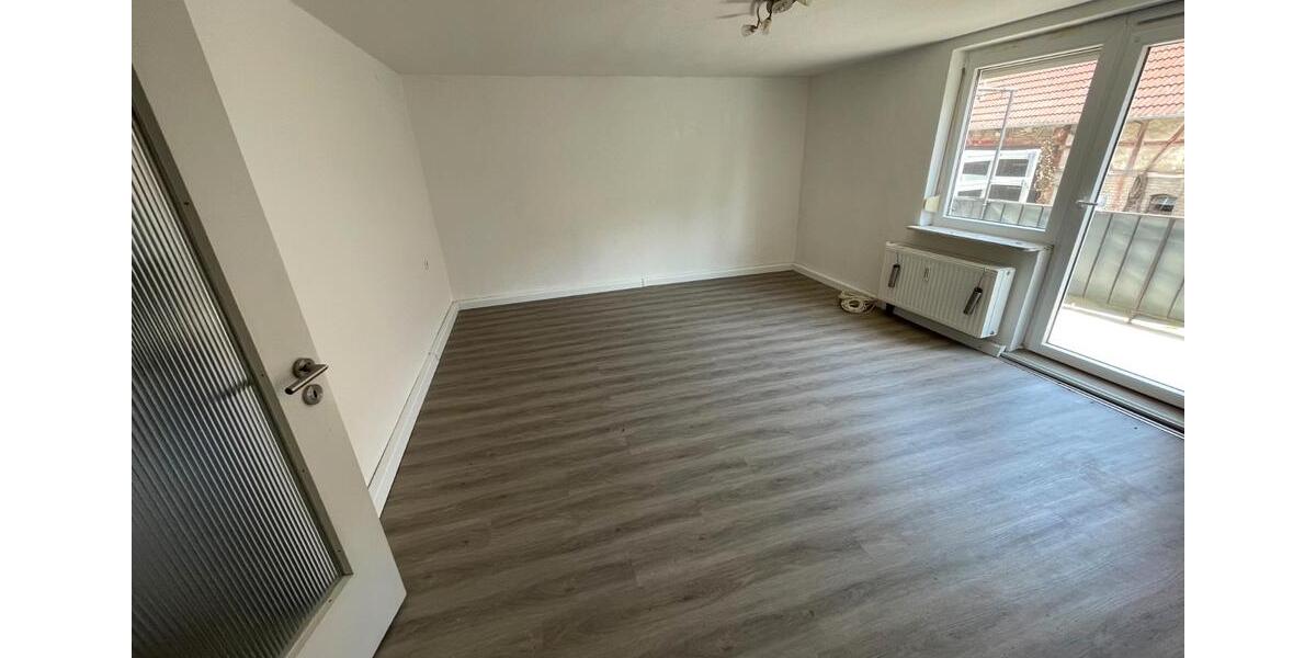 Doppelhaushälfte Mengen - 6 Zimmer, 165 m&sup2;, 220.000&euro; | Angebot:27119952