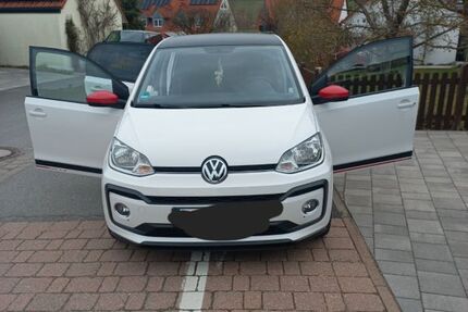 VW up! 103.000 km 8.100 &euro; Heroldsbach 91336