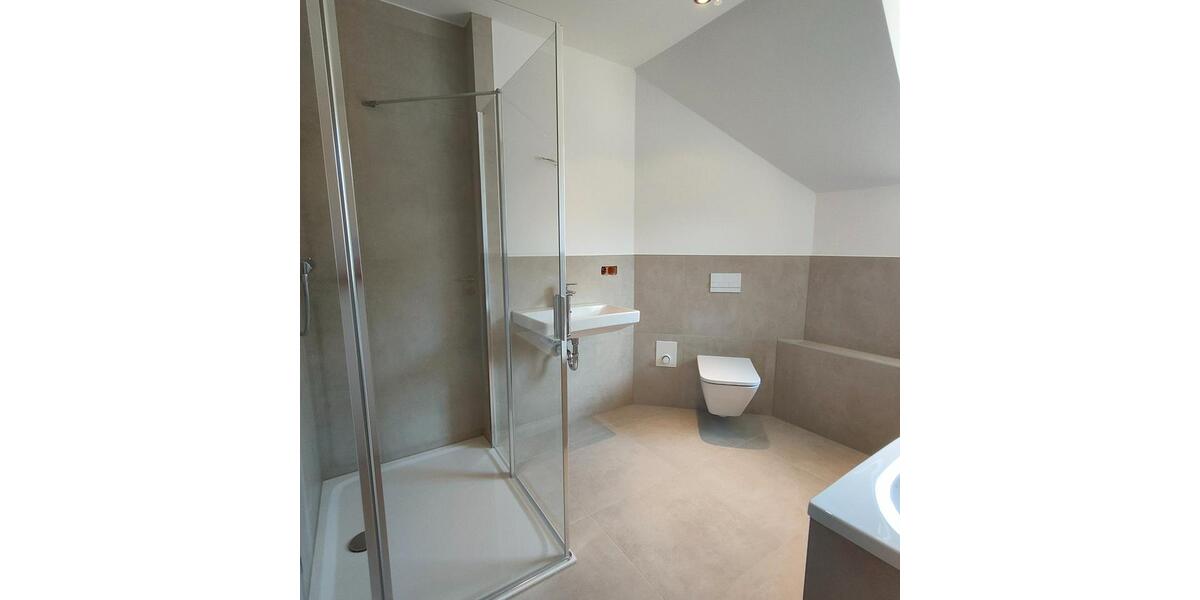 Doppelhaushälfte Chemnitz Altchemnitz - 5 Zimmer, 118 m&sup2;, 1.500&euro; | Angebot:27710154