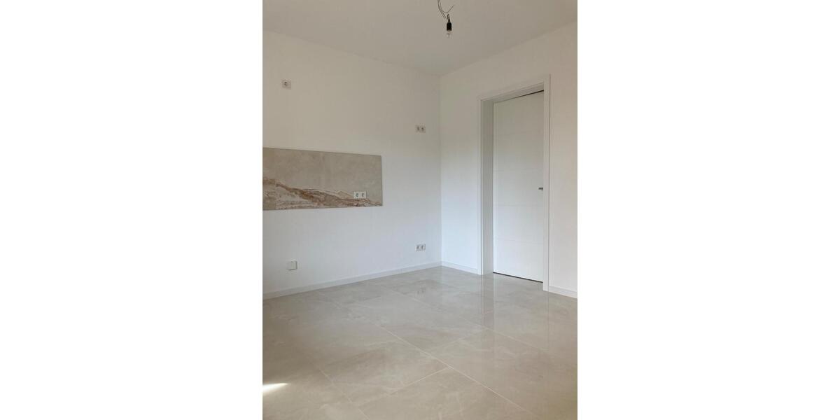 Maisonettenwohnung Schönebeck (Elbe) - 3 Zimmer, 109 m&sup2;, 996&euro; | Angebot:26674335
