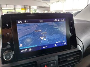 Opel Combo Life 1.2 Edition Kam SHZ LHZ DAB Navi Tempo 58.529 km 18.380 € HAAN 42781