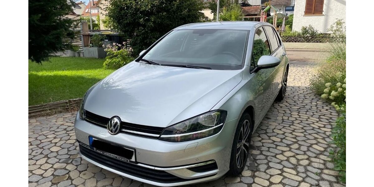 VW Golf 56.000 km 15.250 &euro; Stuttgart 70197