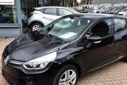 Renault Clio 79.100 km 8.590 &euro; Monschau (bei Aachen) 52156