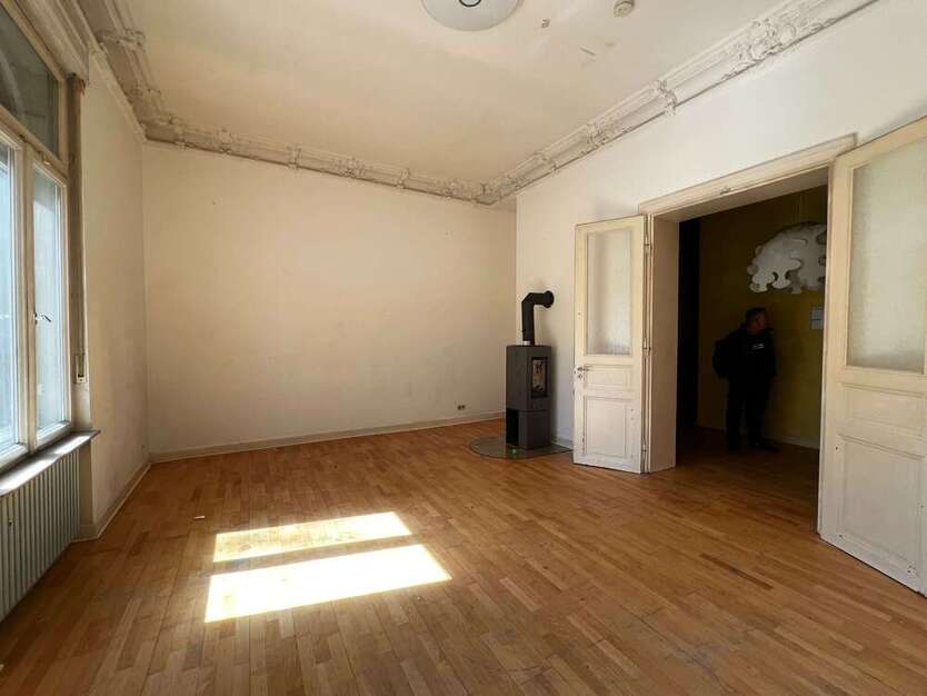 Wohnung zum Kaufen in Wiesbaden 449.000 € 150 m²