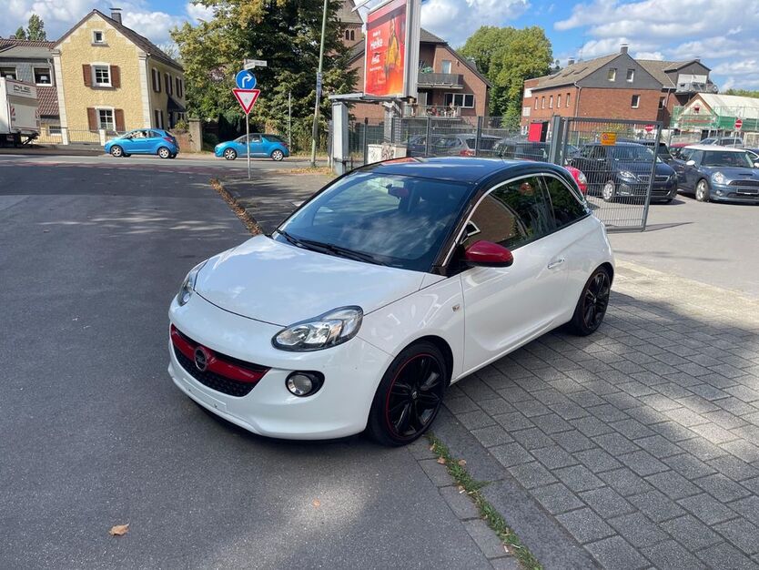 Opel Adam 141.000 km 5.999 € Duisburg 47226