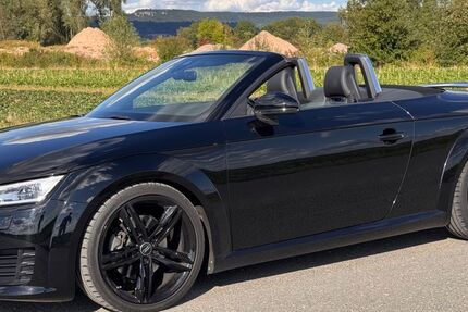 Audi TT 64.500 km 27.800 &euro; Hameln 31789