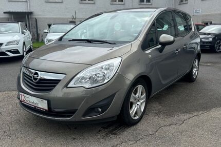 Opel Meriva 143.000 km 5.800 € Deisslingen 78652