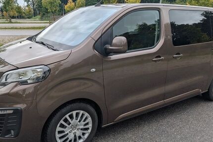 Peugeot Traveller 117.000 km 21.999 € Erding 85435