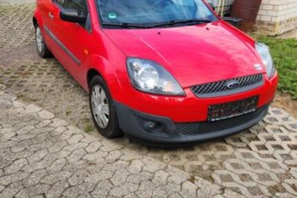 Ford Fiesta 99.850 km 1.800 € Weibern 56745