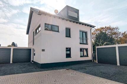 4 Zimmer Etagenwohnung (OG + DG) mit Balkon und Garten 4 zimmer