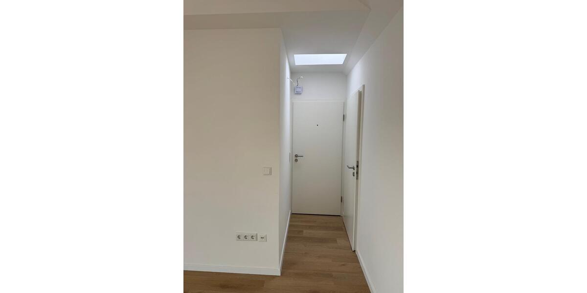 Dachgeschoßwohnung Bielefeld Mitte - 1 Zimmer, 32 m&sup2;, 400&euro; | Angebot:26367876