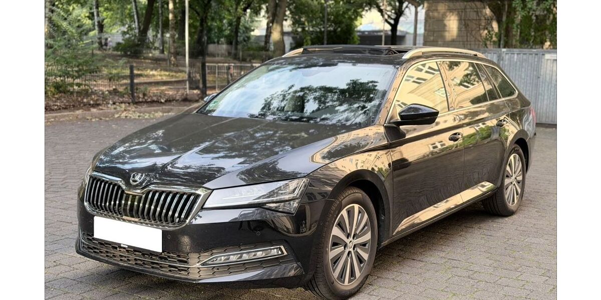 Skoda Superb 14.000 km 29.890 &euro; Ludwigsfelde 14974