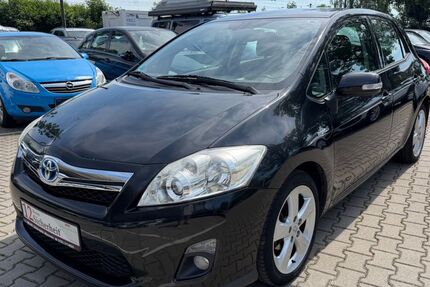 Toyota Auris 118.569 km 7.400 &euro; München 81825