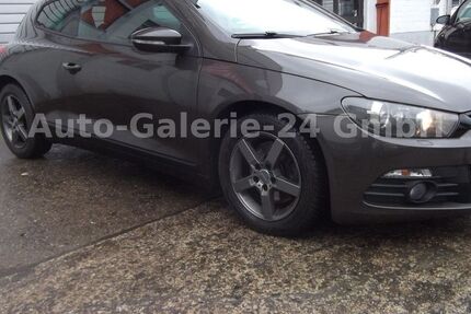 VW Scirocco 124.700 km 8.899 &euro; Berlin 12277