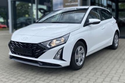 Hyundai i20 4.486 km 17.440 &euro; Buchholz 21244